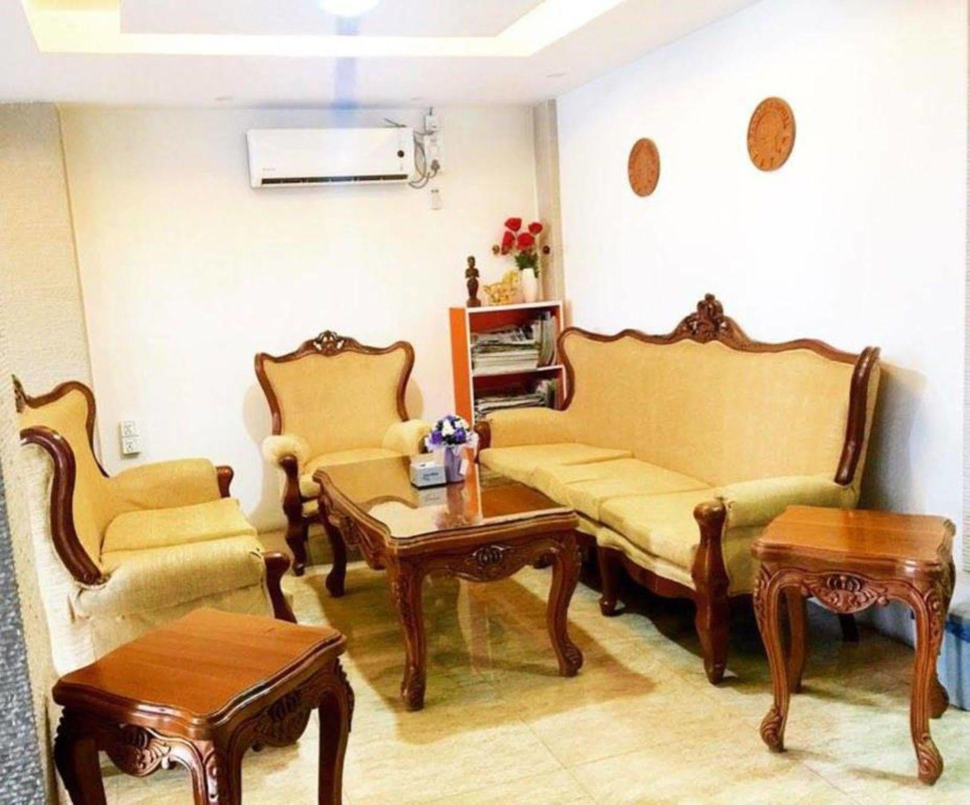Pandora Motel Yangon Exterior foto